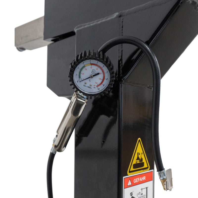 STM-122 car tire mounting machine and STW-202 wheel balancer